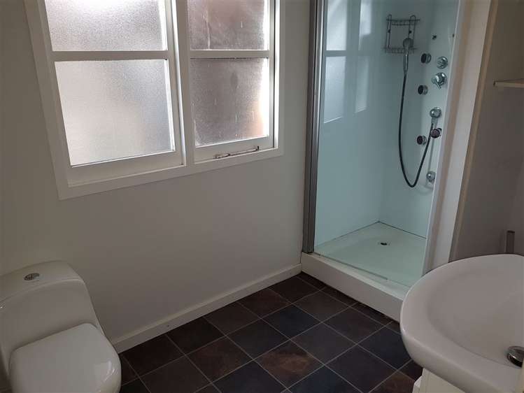 11 Featherstone Avenue Kairaki_8