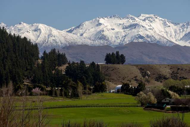 2 Jackson Rise Luggate_2