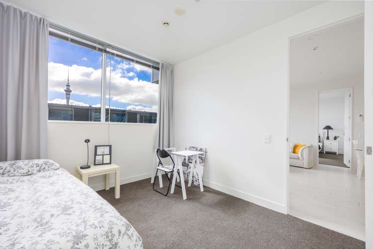 204/22 Fisher-Point Drive Auckland Central_15