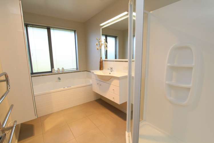 56 Awatea Gardens Wigram_13