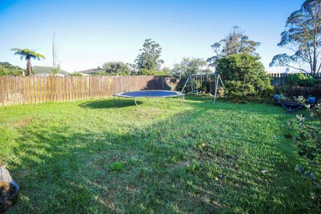 16 Hill Crescent New Lynn_4