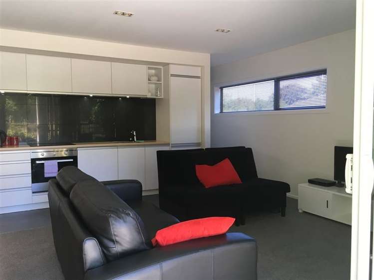 F1/193 Riccarton Road Riccarton_6