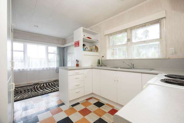 43 Brandon Road Glen Eden_3