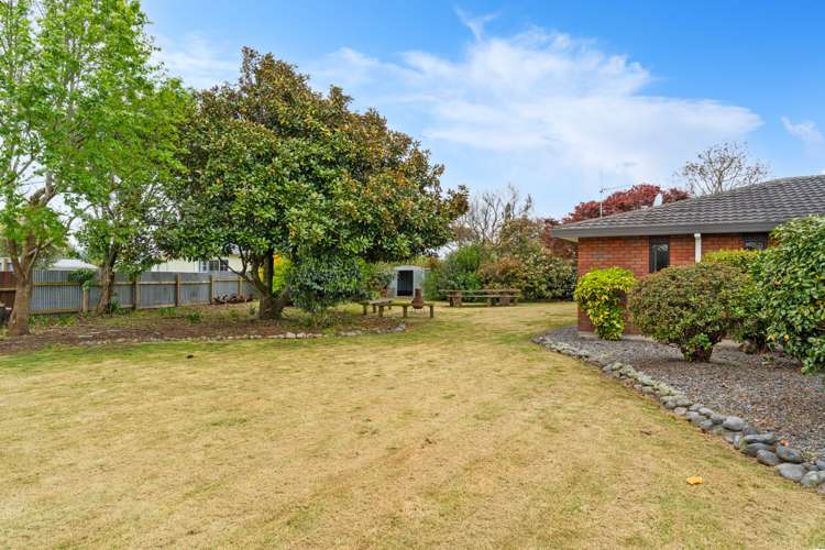 270a High Street South Carterton_19