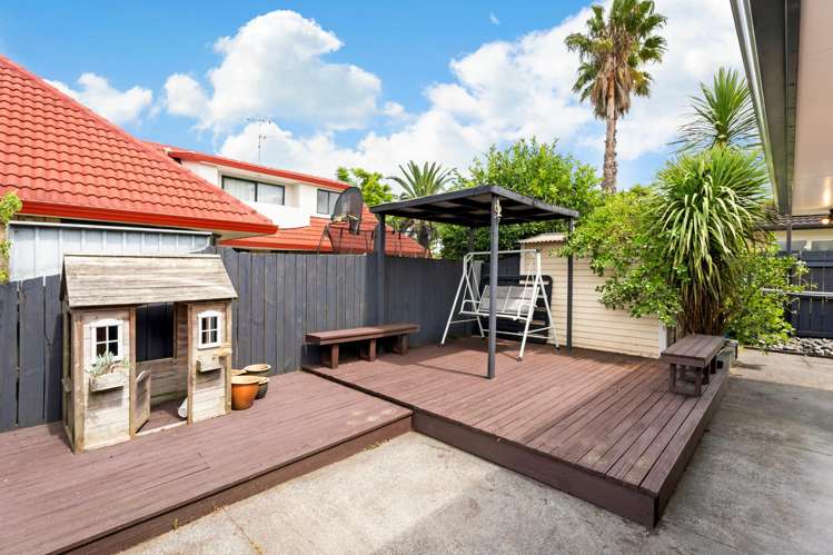 52 Wattle Farm Road Wattle Downs_22