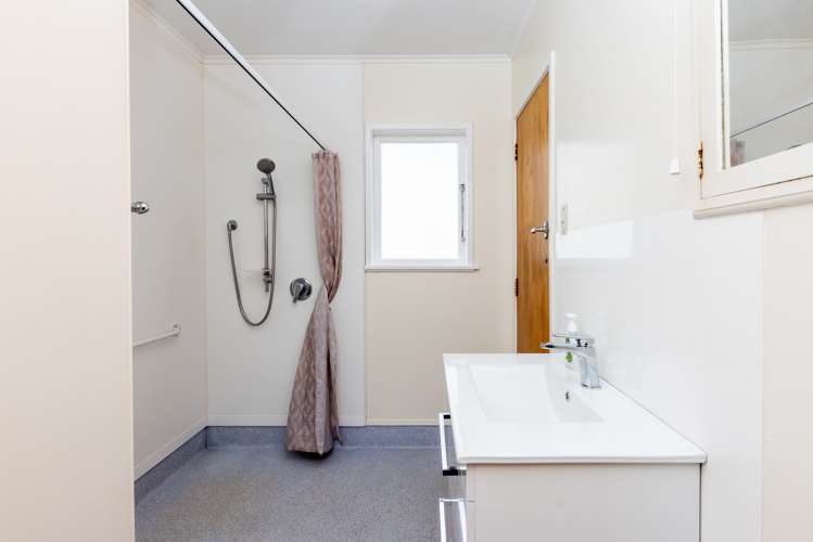 39 Morris Spence Avenue Onekawa_10