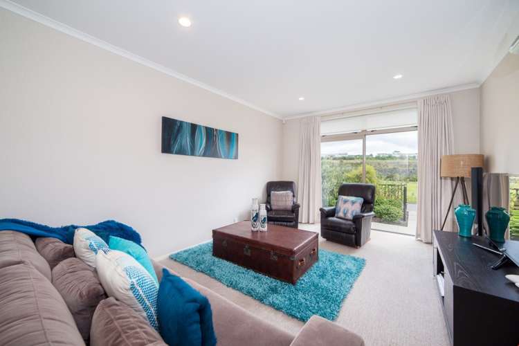 15 Tephra Boulevard Stonefields_9