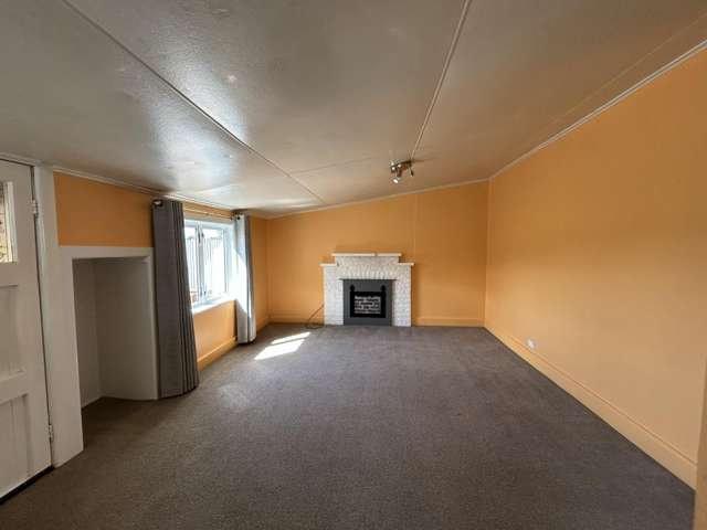 25 School Road 1942_1