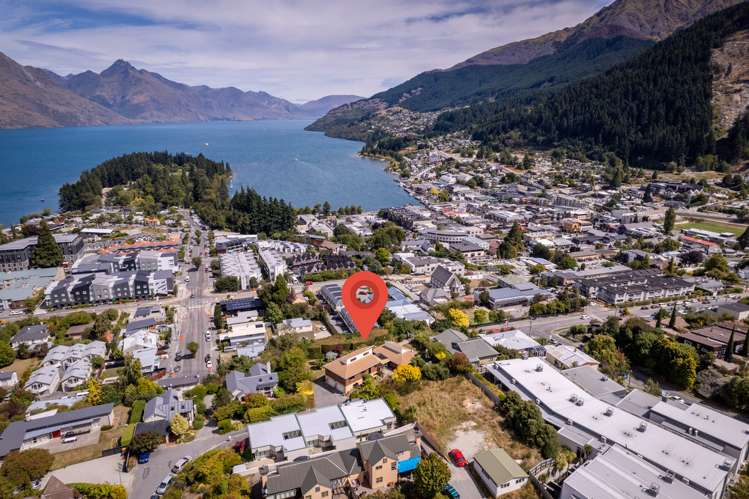 19 Salmond Place Queenstown_17