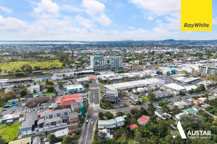  36 Glendale Road Glen Eden_16