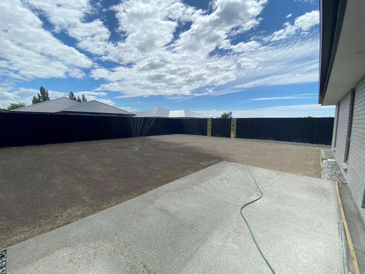 48 Strowan Avenue Elgin_12