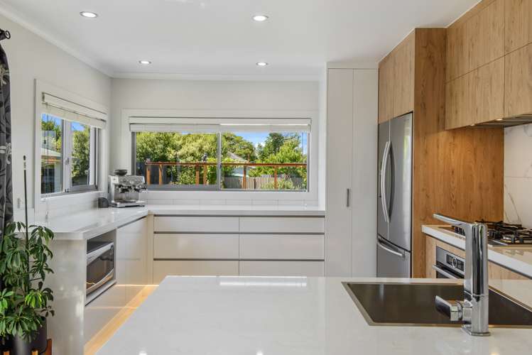 128 Gilberthorpes Road Hei Hei_3