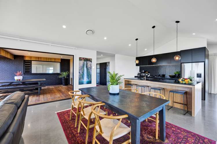 791 Dover Road Okato_6