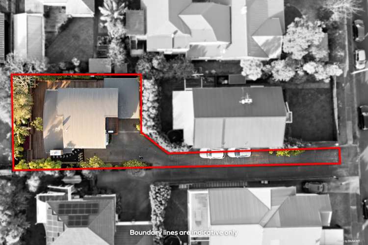 2/24 Ngataringa Road Devonport_16