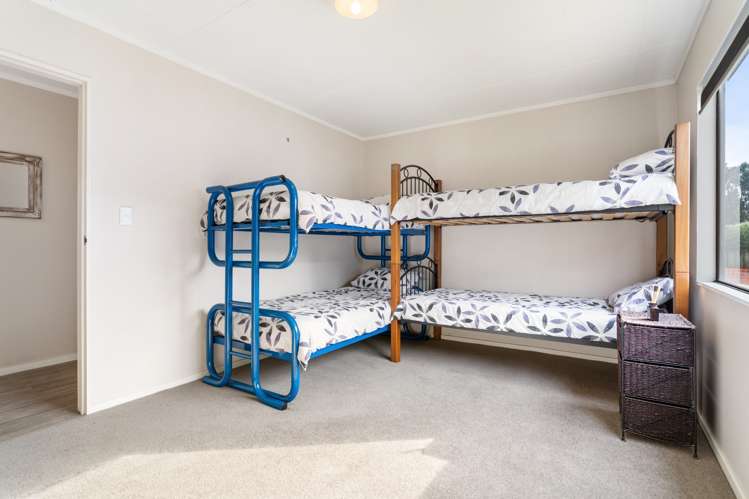 805b Ocean Road Whangamata_29