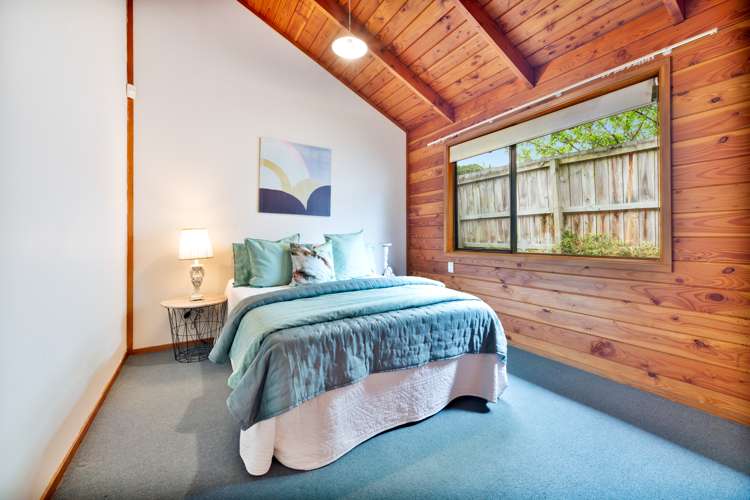 17 Nikau Street New Lynn_12