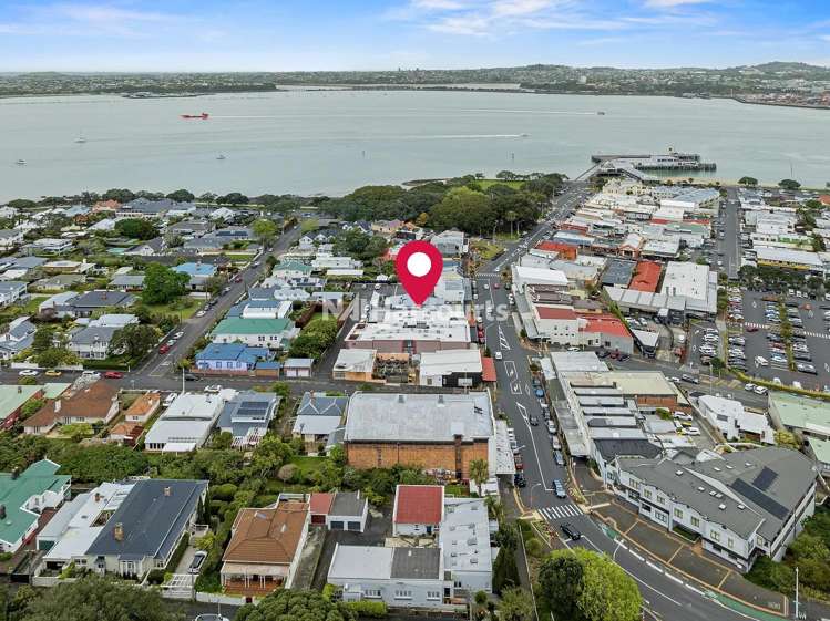 2/26 Victoria Road Devonport_2
