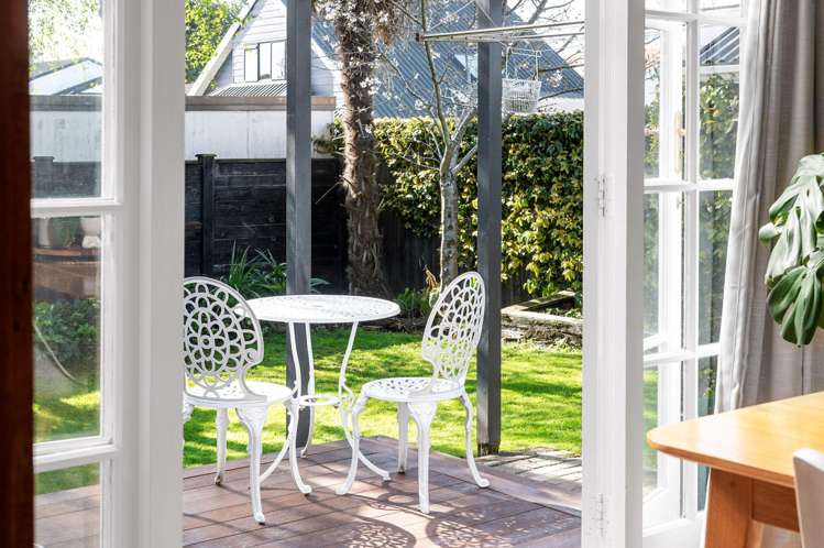 208 Nixon Street Hamilton East_17