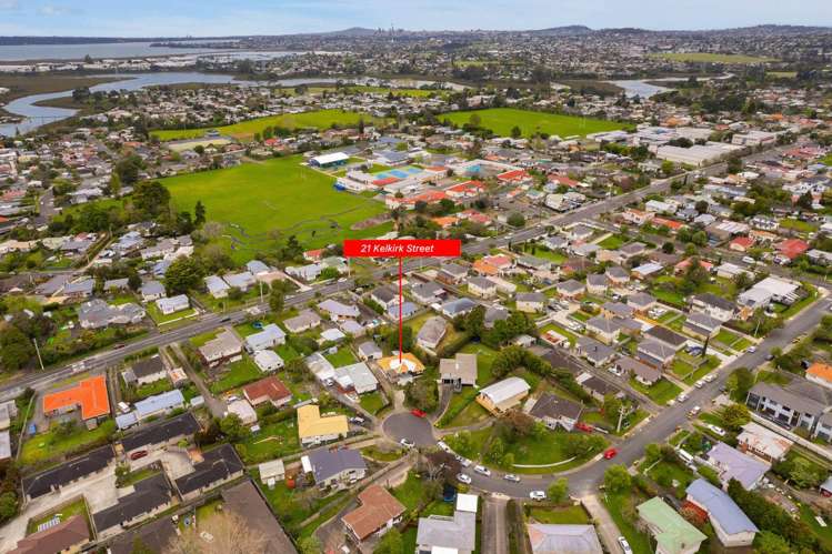 21 Kelkirk Street Kelston_1