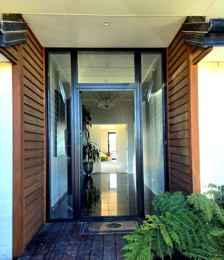 1227 Oxford Road Cust_6