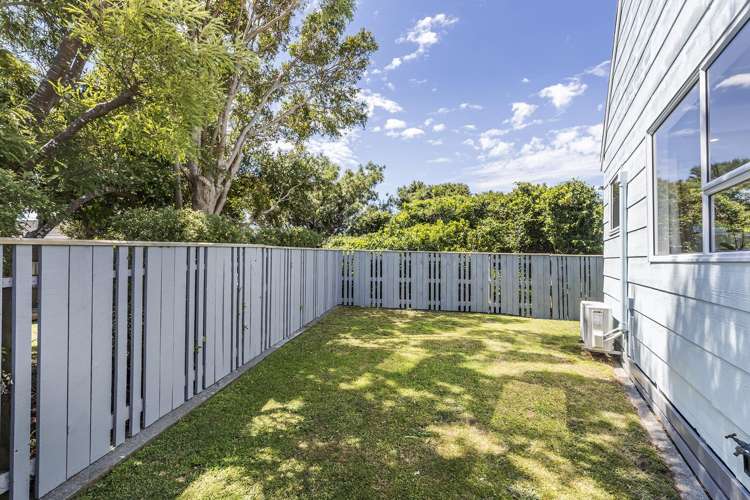 35 James Cook Drive Whitby_18