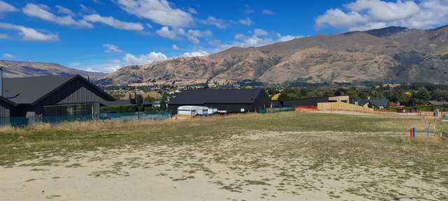 8 Fenton Avenue Wanaka_3