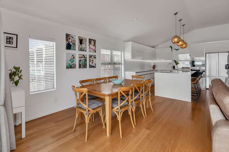 10 Attwood Street Tamaterau_28