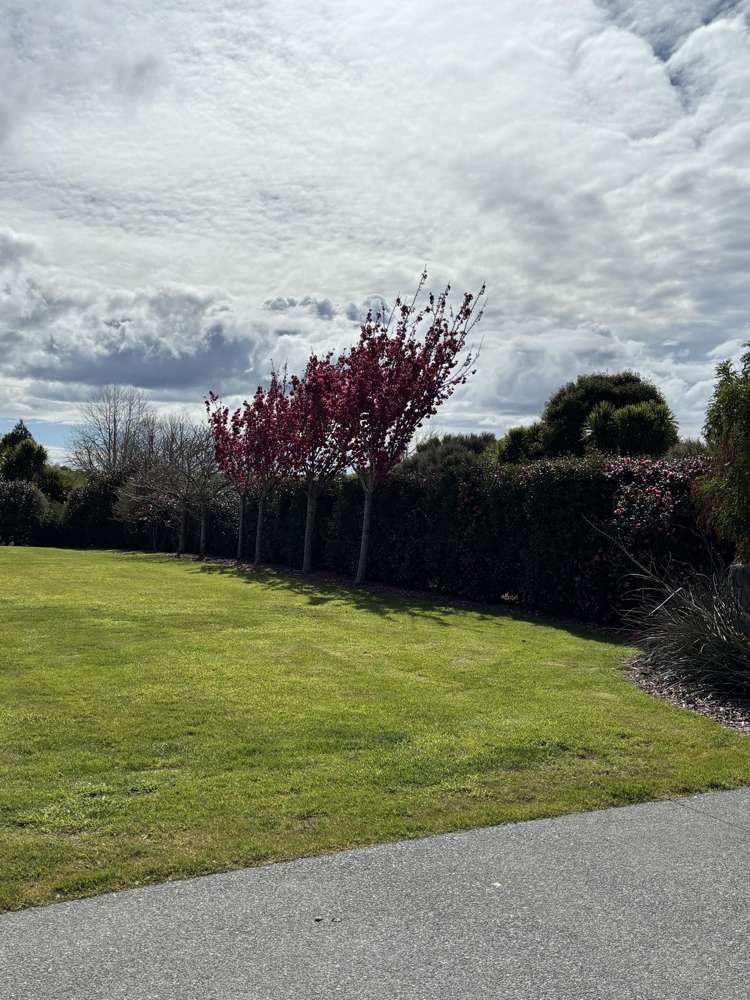 64 Bushlake Way Kingseat_48