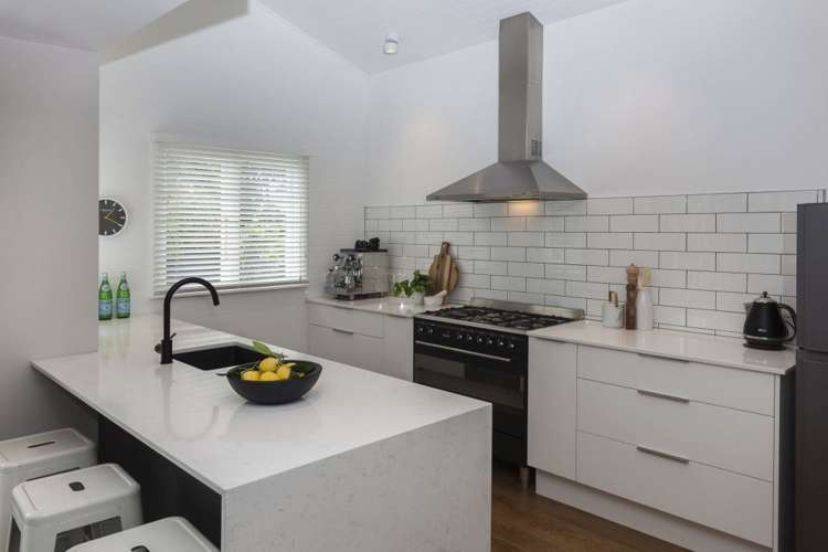 16 Roosevelt Avenue Saint Albans_20
