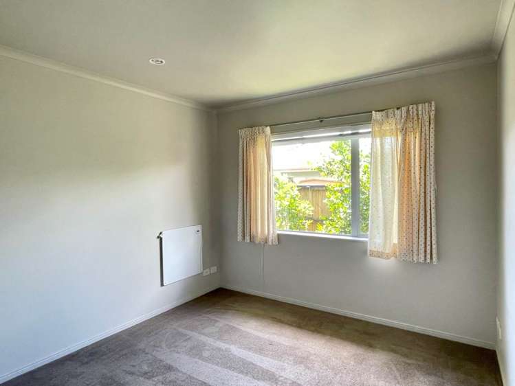 28 Bellshill Close Wattle Downs_15