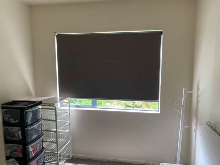 24 Baulcomb Parade Windsor Park_8