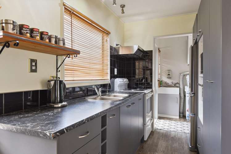 1b Upland Road Western Heights_3