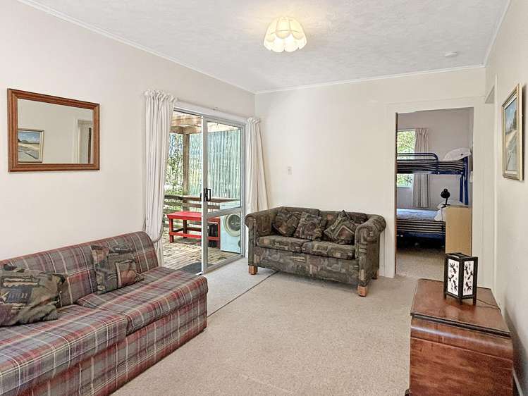 56 Totara Avenue Collingwood_12