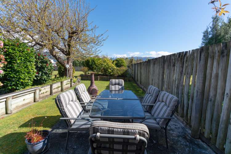 44 Howden Street Te Anau_17