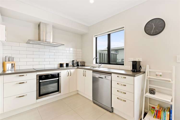 8/38 Brigham Creek Road Whenuapai_1