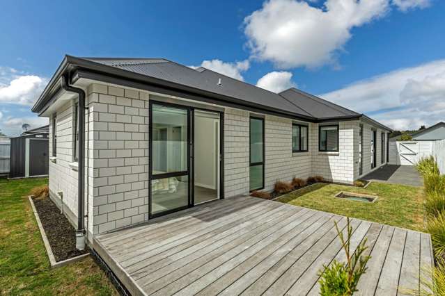 18 Kuinga Street Wainui_2