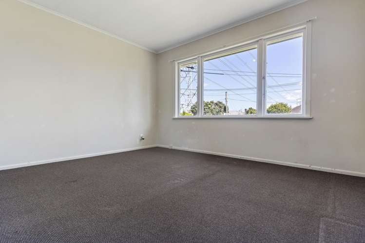 9 Leslie Place Otara_5