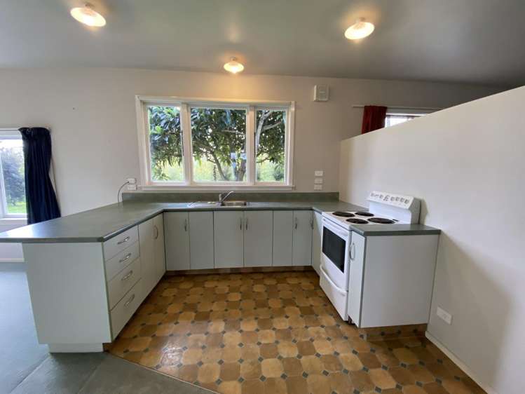 35 Swamp Road 1942_3