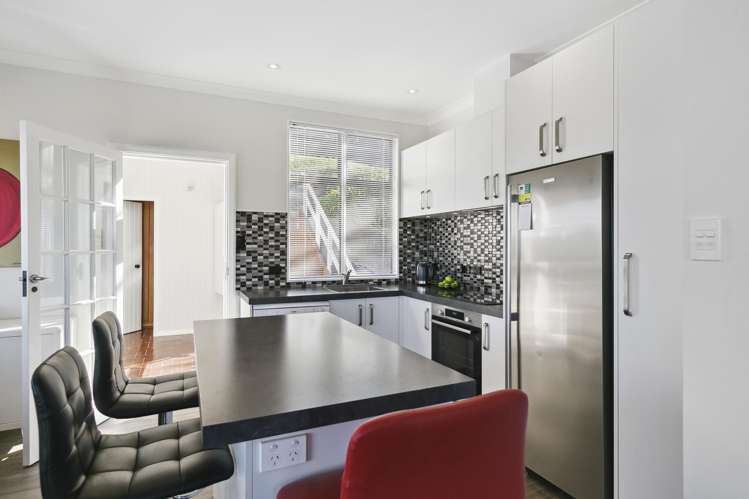 5 Akautangi Way Hataitai_8