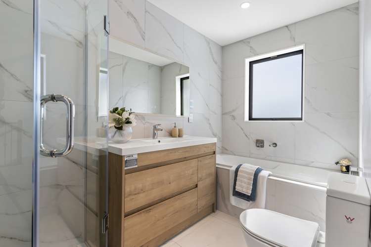 6 Whale Bay Rise Gulf Harbour_10