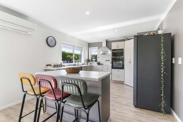 29 Armstrong Avenue Carterton_2