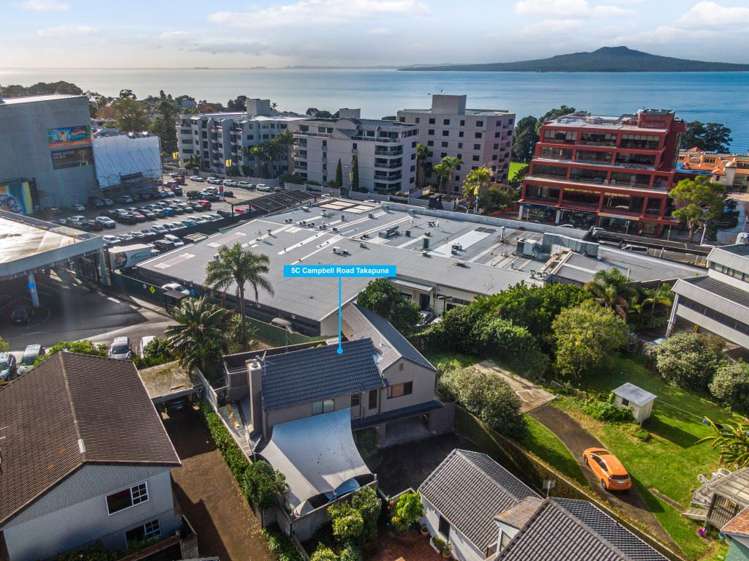 3/5 Campbell Road Takapuna_8