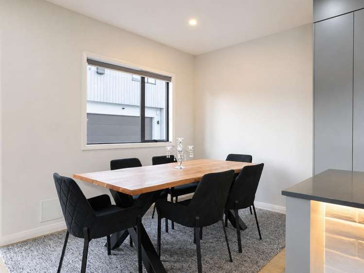 4/64 Banbury Crescent Fairfield_14