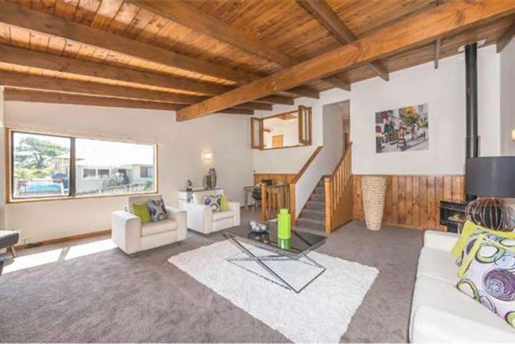 680 Beach Road Browns Bay_11