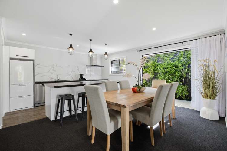 4 Mary Place Pyes Pa_1