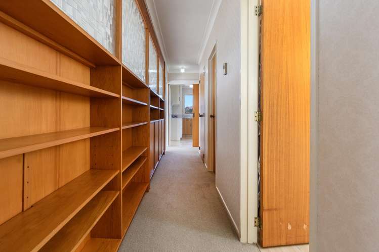 17a Seaview Road Otumoetai_13