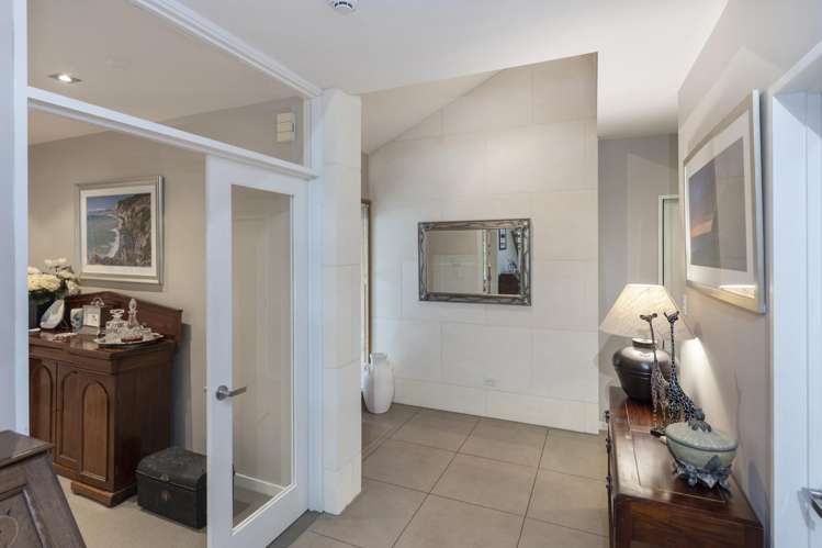 11 Bluestone Drive Parklands_12