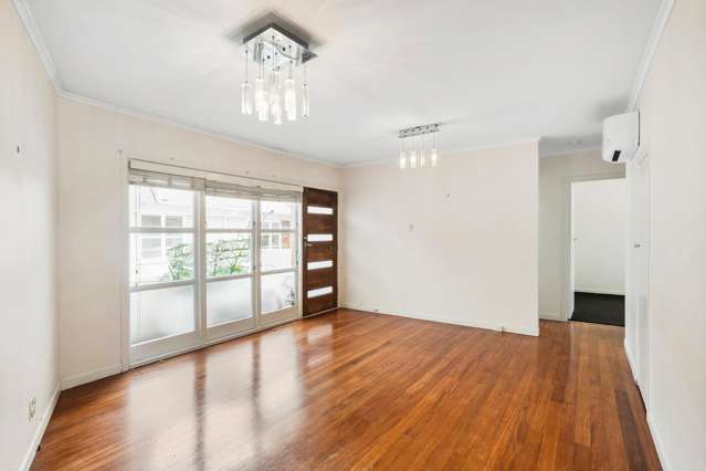 2/1a Wade Avenue Onehunga_2