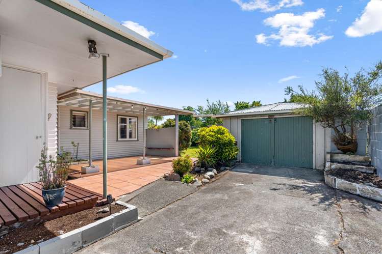 33 Keir Crescent Lansdowne_16