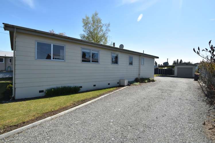 12 Godley Street Twizel_17